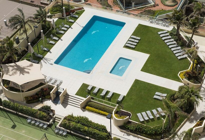 Paradise Centre Apartments