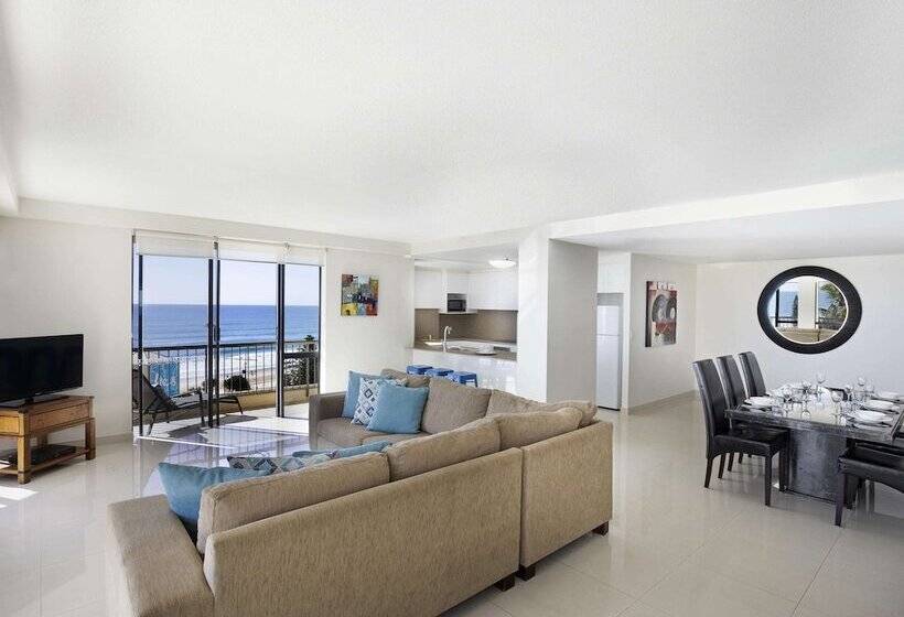 Paradise Centre Apartments