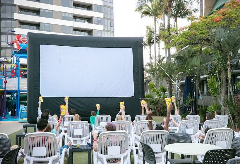 Paradise Resort Gold Coast