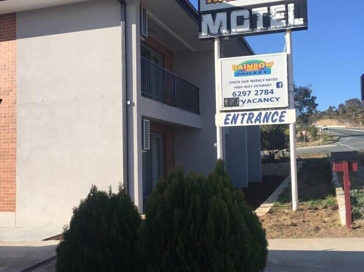 Rainbow Motel