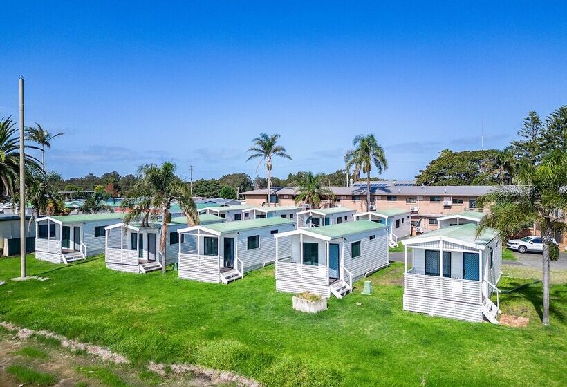 渡假胜地  Lakeside Inn Illawarra