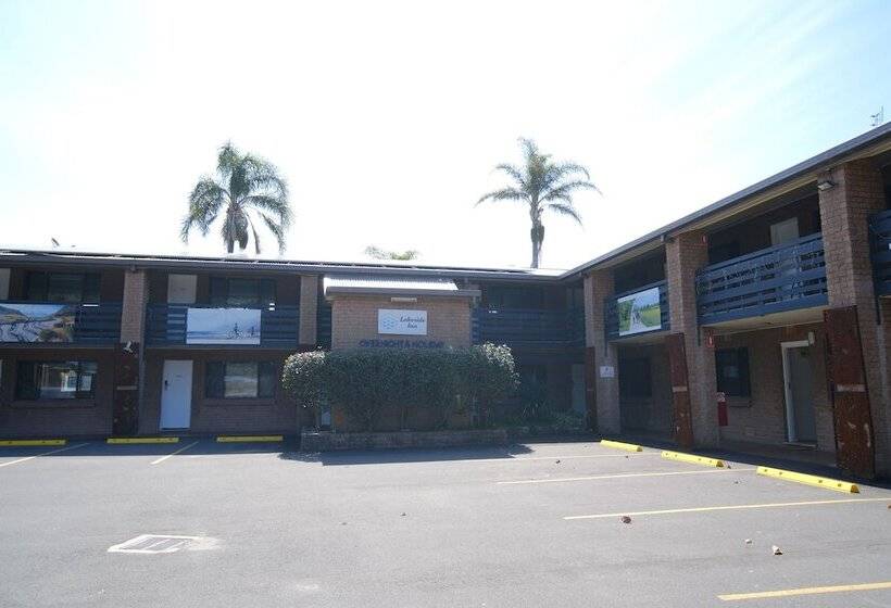 渡假胜地  Lakeside Inn Illawarra