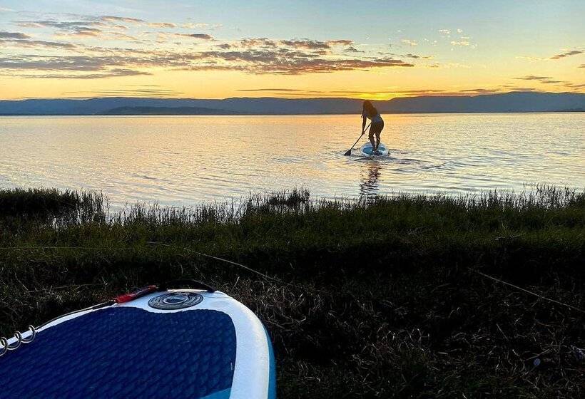 منتجع Lakeside Inn Illawarra