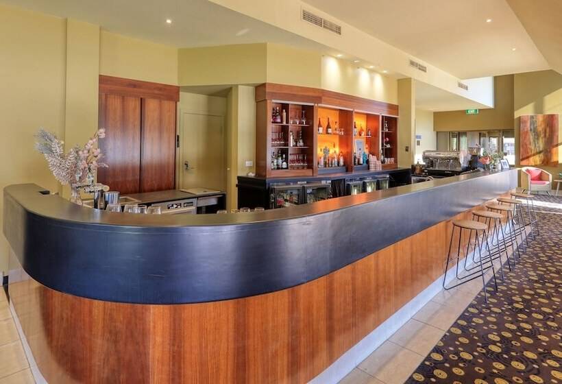 Swan Hill Resort