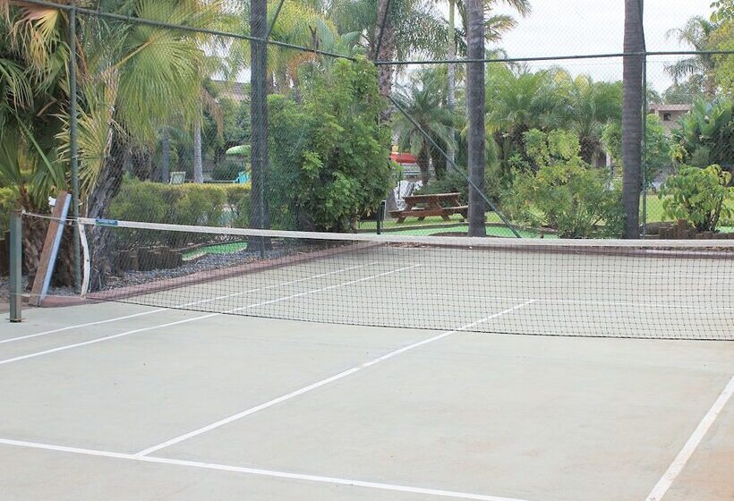 Swan Hill Resort