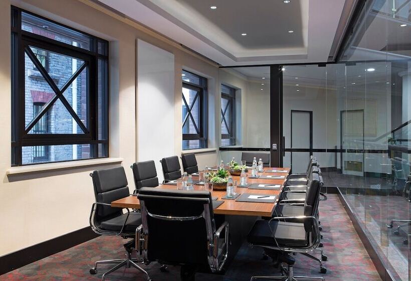 Sydney Harbour Marriott Hotel At Circular Quay