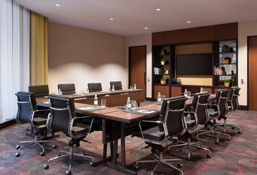 Sydney Harbour Marriott Hotel At Circular Quay