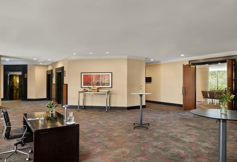 Sydney Harbour Marriott Hotel At Circular Quay