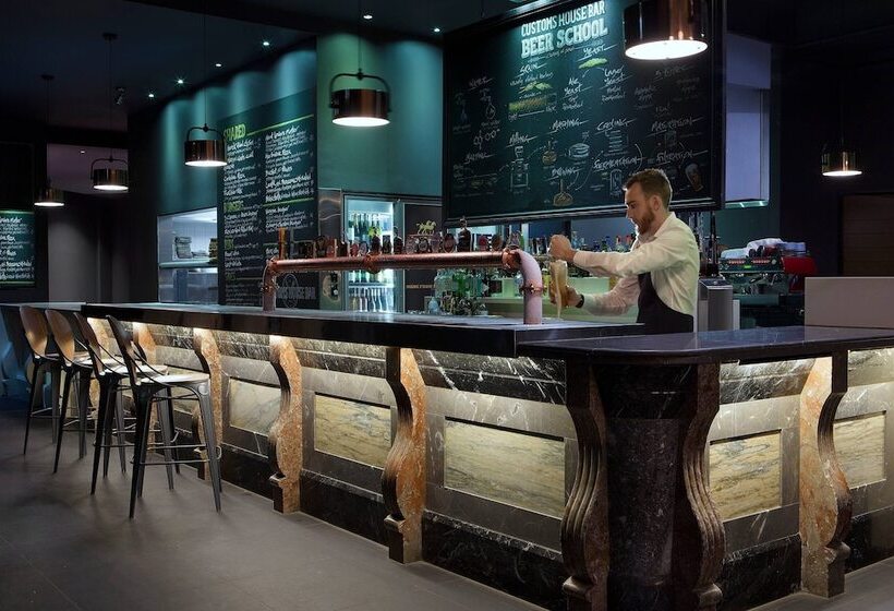 Sydney Harbour Marriott Hotel At Circular Quay