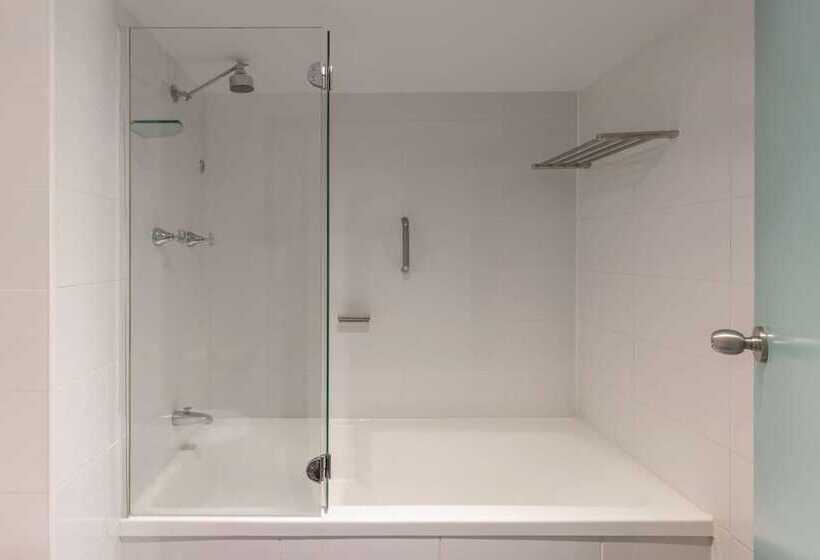 Vibe Hotel Gold Coast