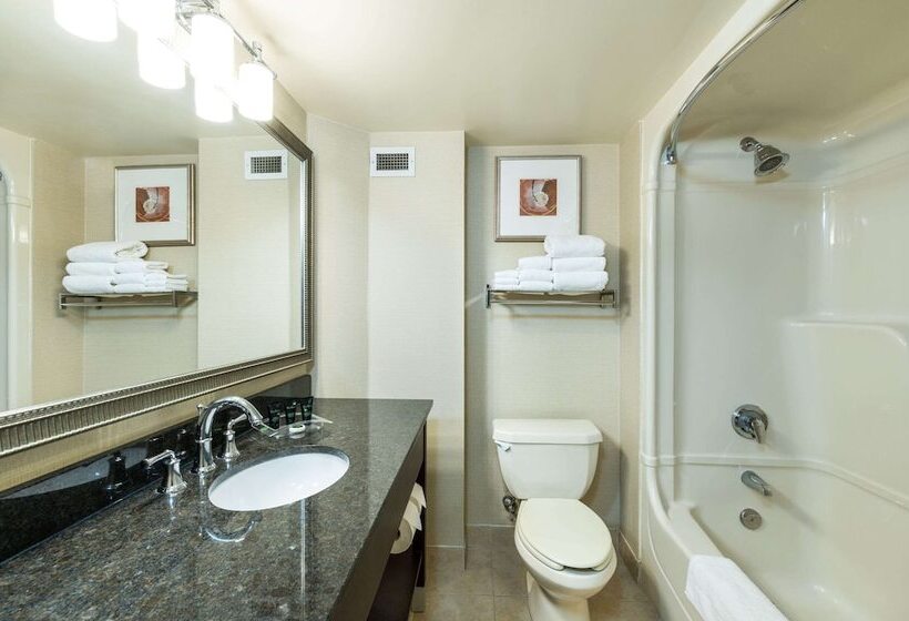 Allure Hotel & Conference Centre, Ascend Hotel Collection