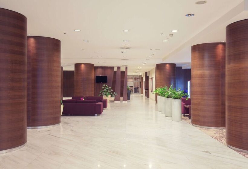 Doubletree By Hilton Hotel Kosice