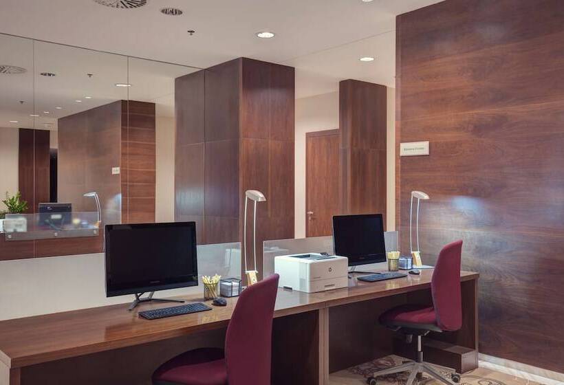 Doubletree By Hilton Hotel Kosice