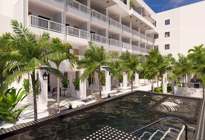 Fort George Hotel And Spa