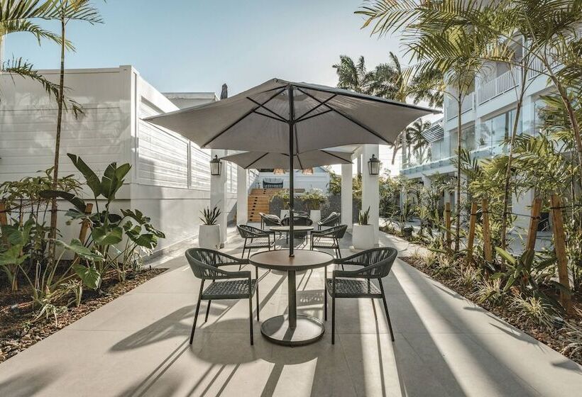 Fort George Hotel And Spa