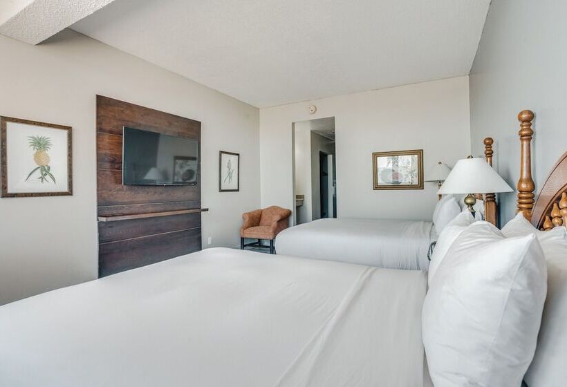 Fort George Hotel And Spa