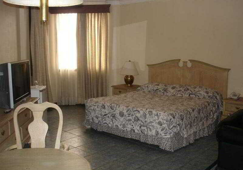 Отель Gran Santa Cruz