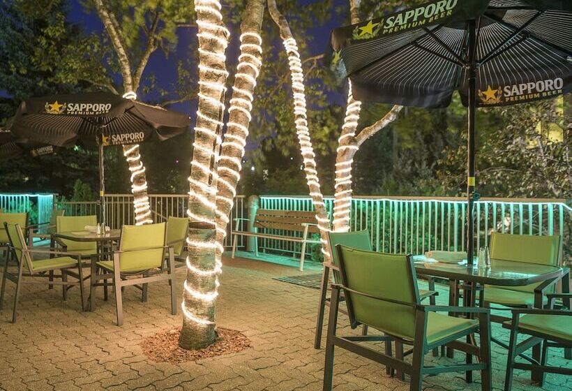 Allure Hotel & Conference Centre, Ascend Hotel Collection