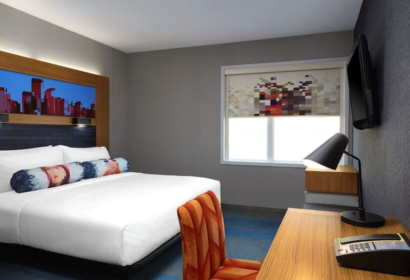 Aloft Hotel Calgary University
