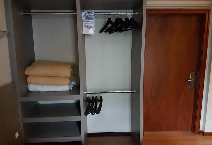 בית מלון כפרי Alta Reggia Plaza