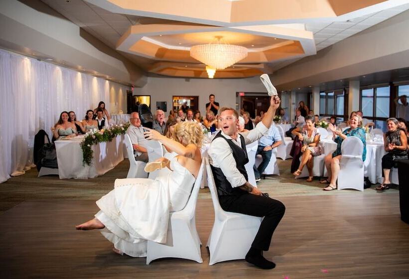 ホテル Anchor Inn And Suites