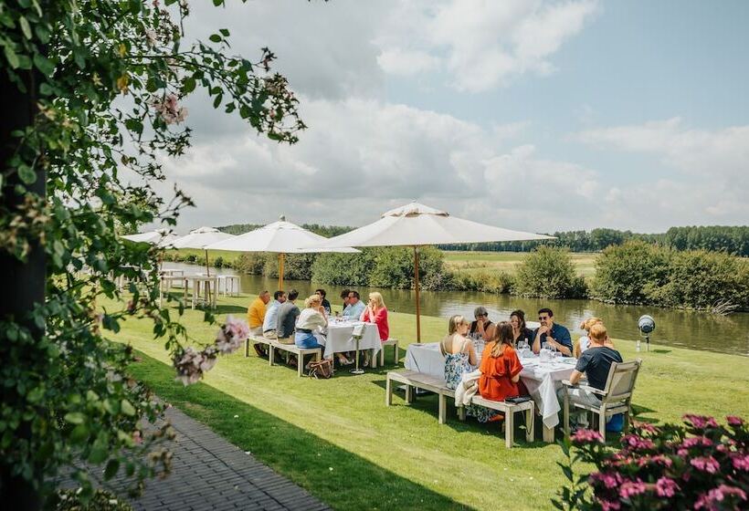 Отель Auberge Du Pêcheur