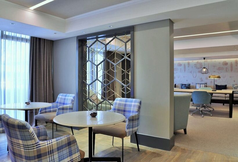 ホテル Avani Gaborone Resort & Casino