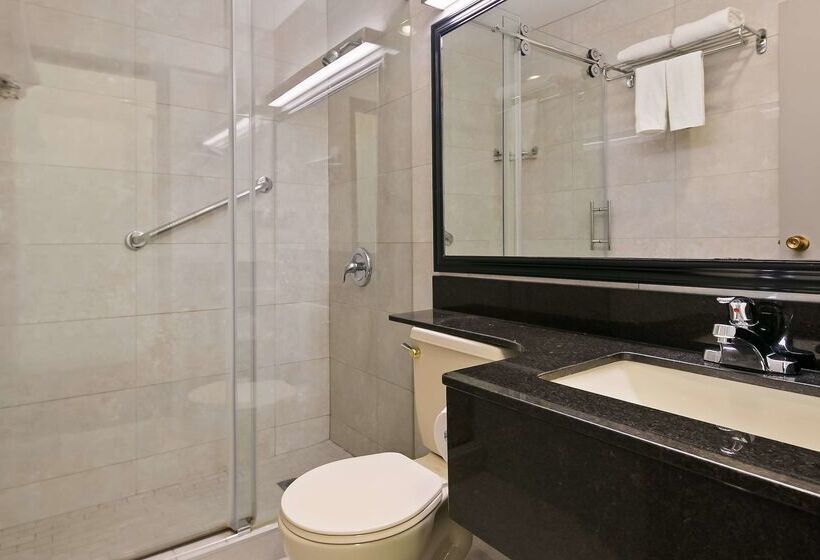 בית מלון כפרי Best Western Airport Inn