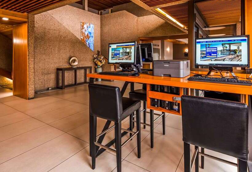 ホテル Best Western Cedar Park Inn