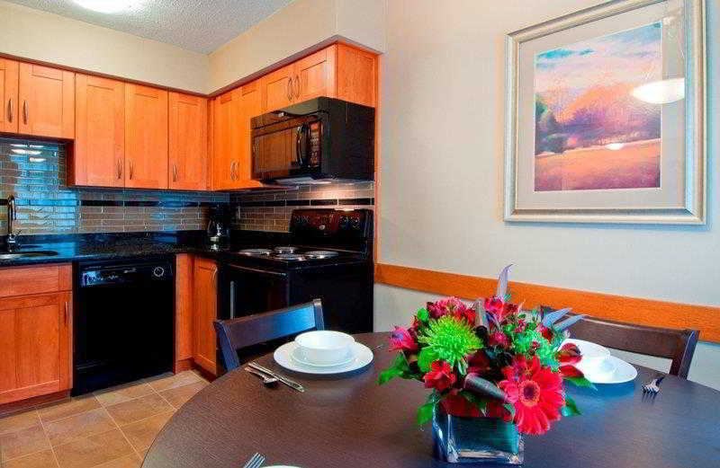 בית מלון כפרי Best Western Coquitlam Inn