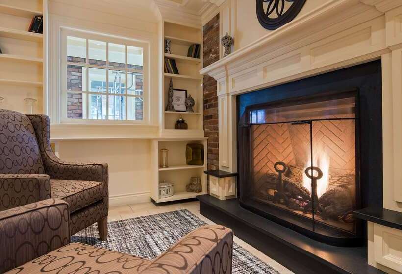 فندق Best Western Parkway Inn & Conference Centre