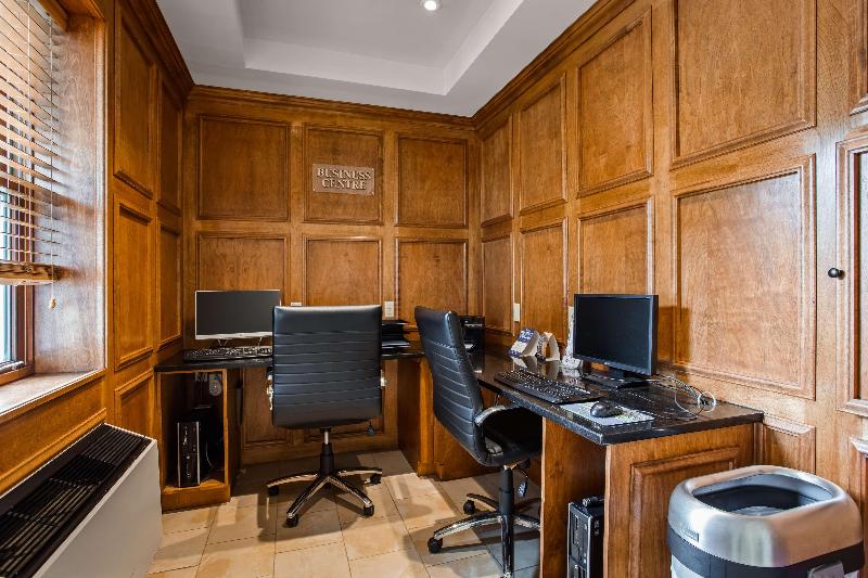 فندق Best Western Parkway Inn & Conference Centre