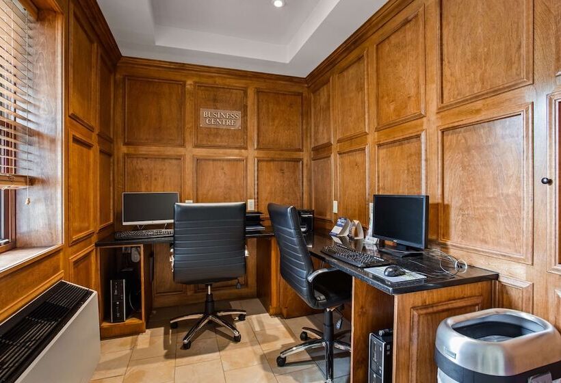 فندق Best Western Parkway Inn & Conference Centre