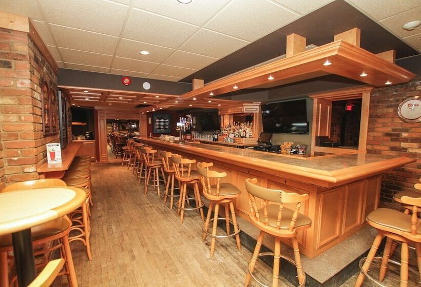 فندق Best Western Parkway Inn & Conference Centre