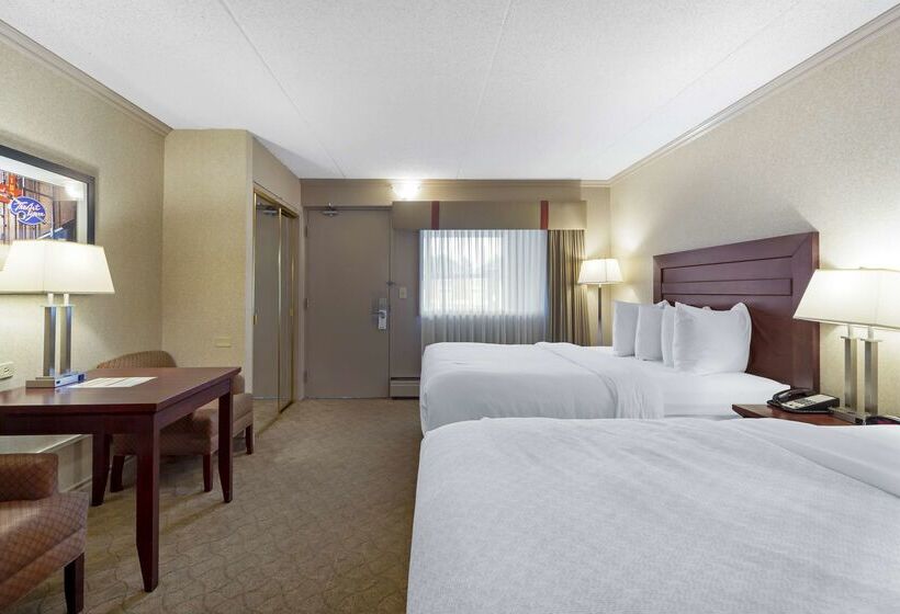 בית מלון כפרי Best Western Plus City Centre Inn