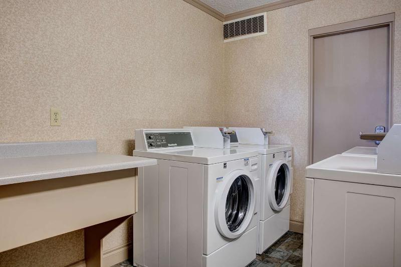 בית מלון כפרי Best Western Plus City Centre Inn