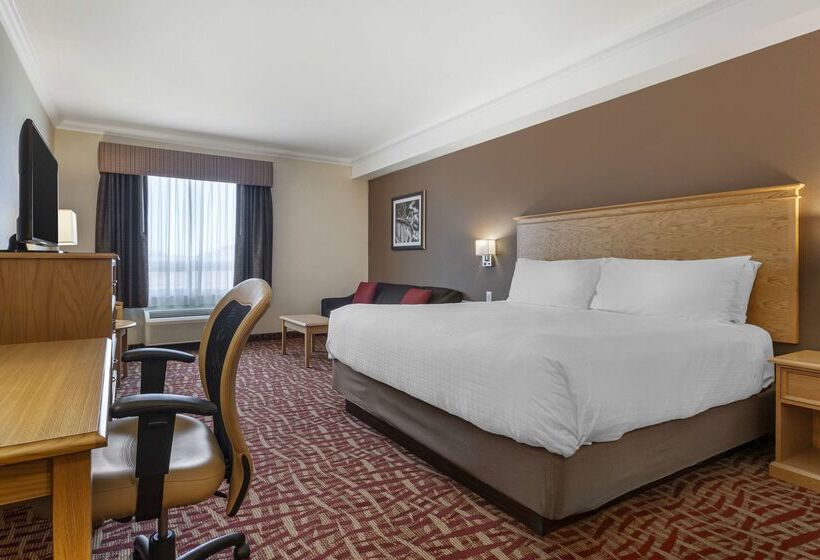 Отель Best Western Plus Cobourg Inn & Convention Centre