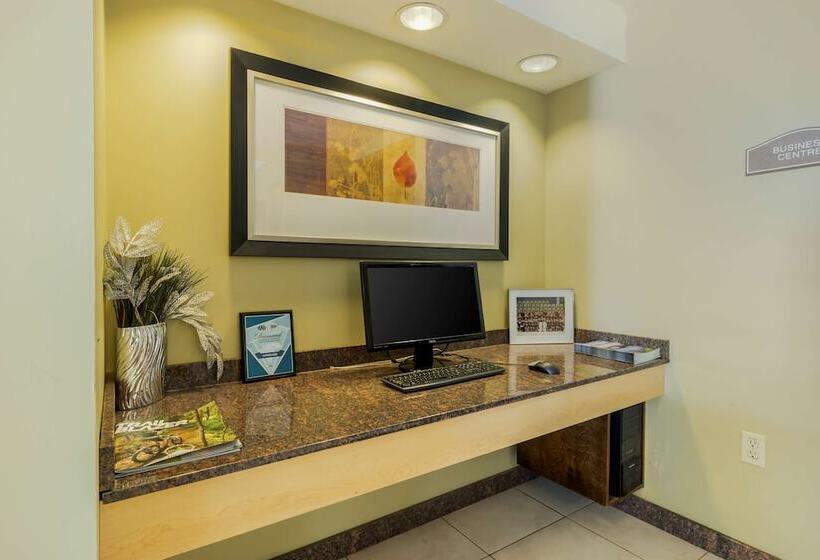 Best Western Plus Dryden Hotel and Conference Centre