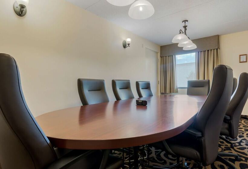 Best Western Plus Dryden Hotel and Conference Centre