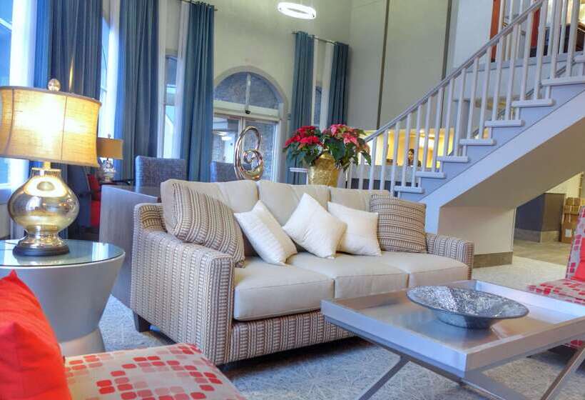 Отель Best Western Plus Regency Inn And Conference Centre