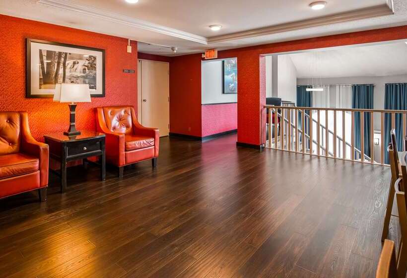 Отель Best Western Plus Regency Inn And Conference Centre