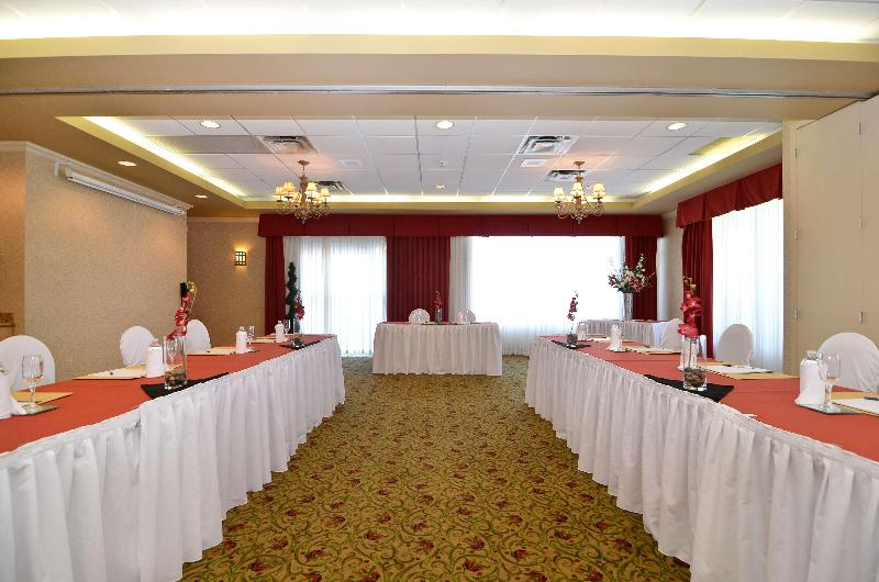 Отель Best Western Plus Regency Inn And Conference Centre