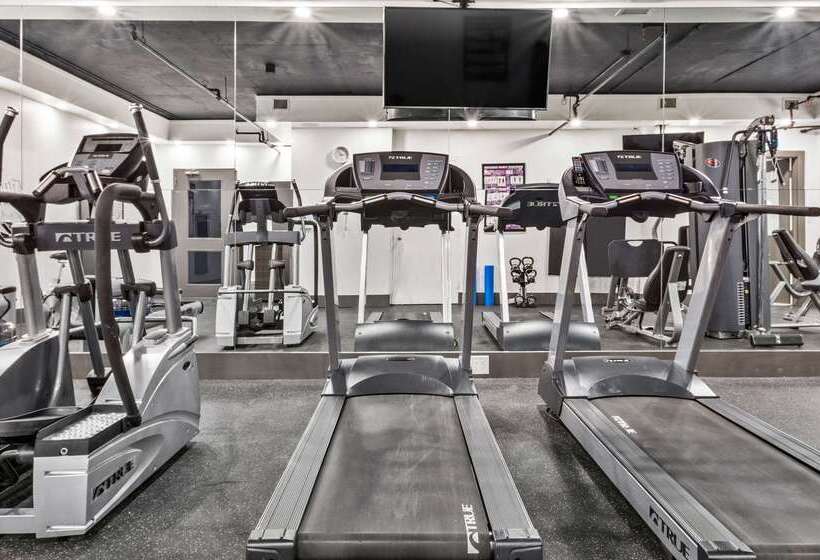 Best Western Premier Calgary Plaza Hotel & Conference Centre