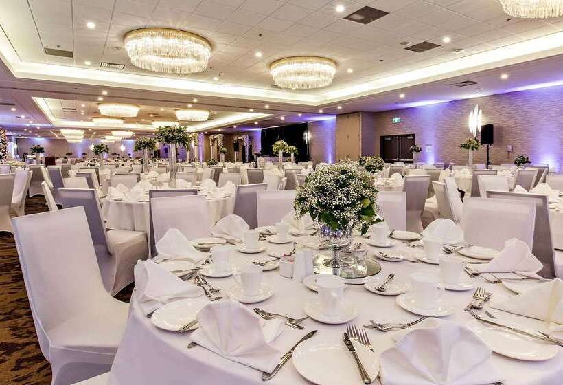 Best Western Premier Calgary Plaza Hotel & Conference Centre