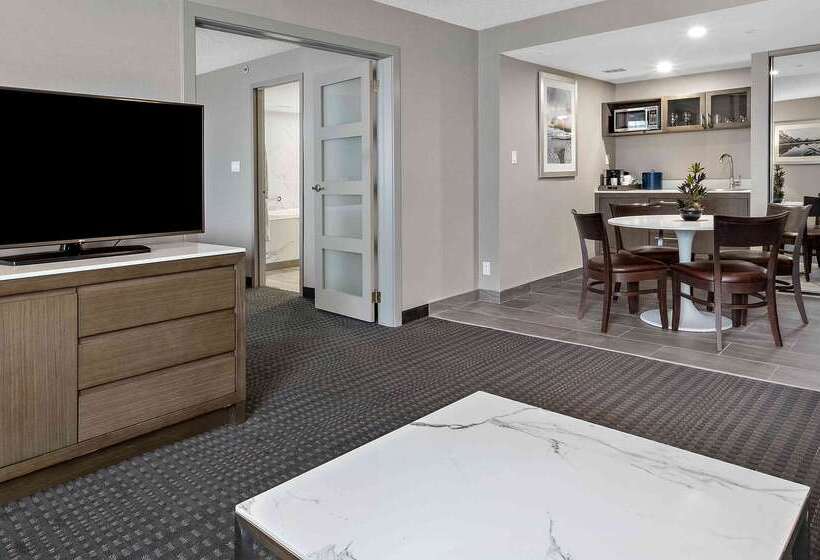 Best Western Premier Calgary Plaza Hotel & Conference Centre