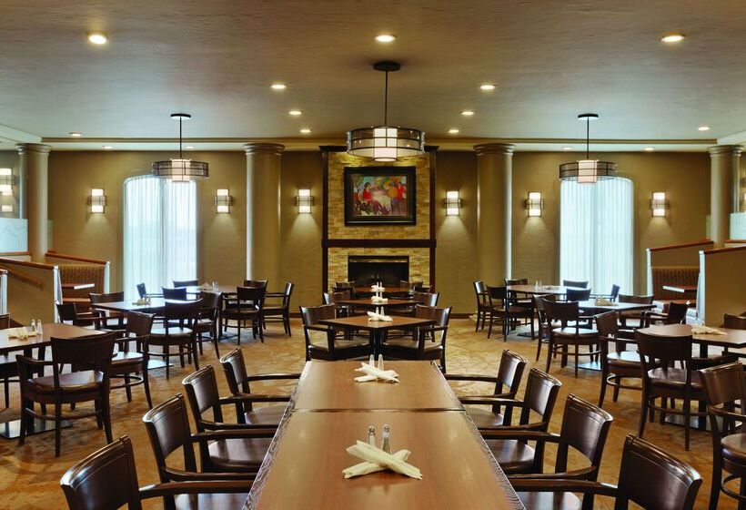 Best Western Premier Calgary Plaza Hotel & Conference Centre