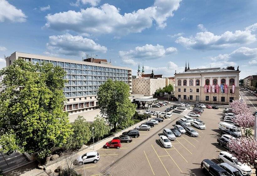 هتل International Brno