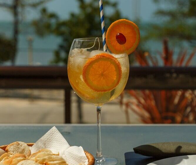 هتل Blue Tree Towers Fortaleza Beira Mar