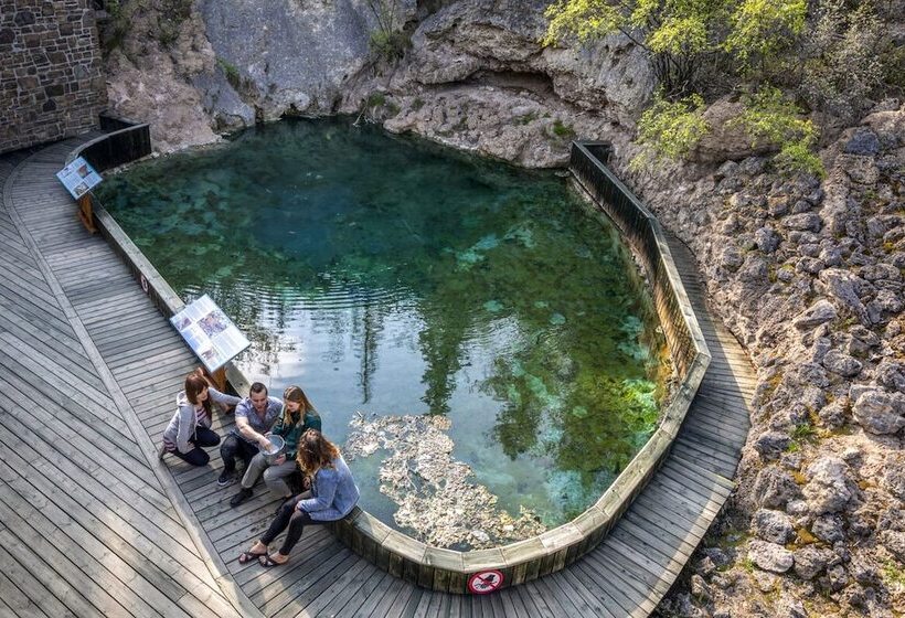 فندق Bow View Lodge