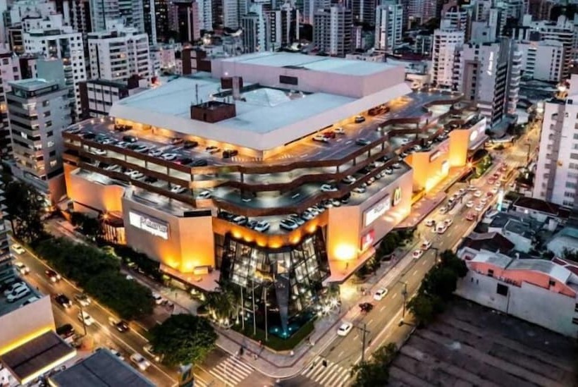 בית מלון כפרי Cambirela